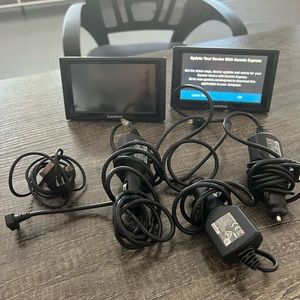 Garmin Drive 5 V6 M4v3 4BG CB Bundle